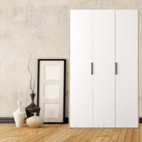 Alarik 3 Door Wardrobe 192cm White/Walnut